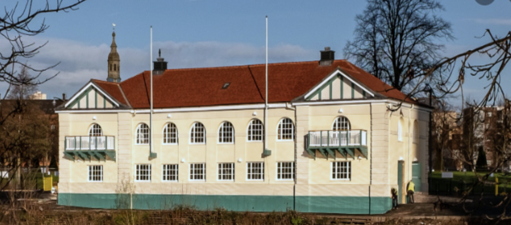 Outside of West Boathouse